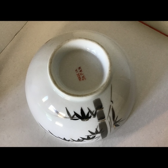 Vintage Made in Japan Bowl - Picture 2 of 4